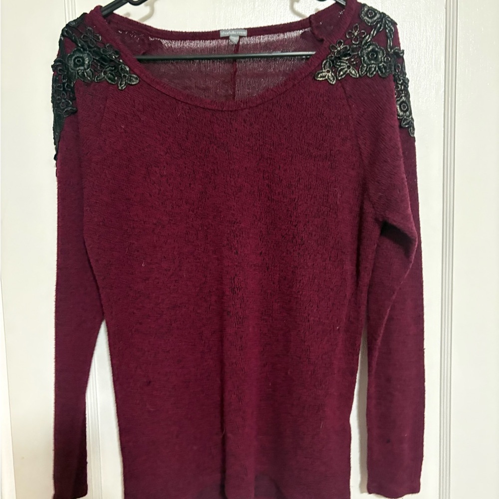 Charlotte Russe Womens Burgundy Sweater